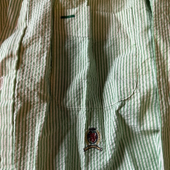 NWT Tommy Hilfiger Men’s XL Green Pinstripe Shirt w Logo - Picture 2 of 4